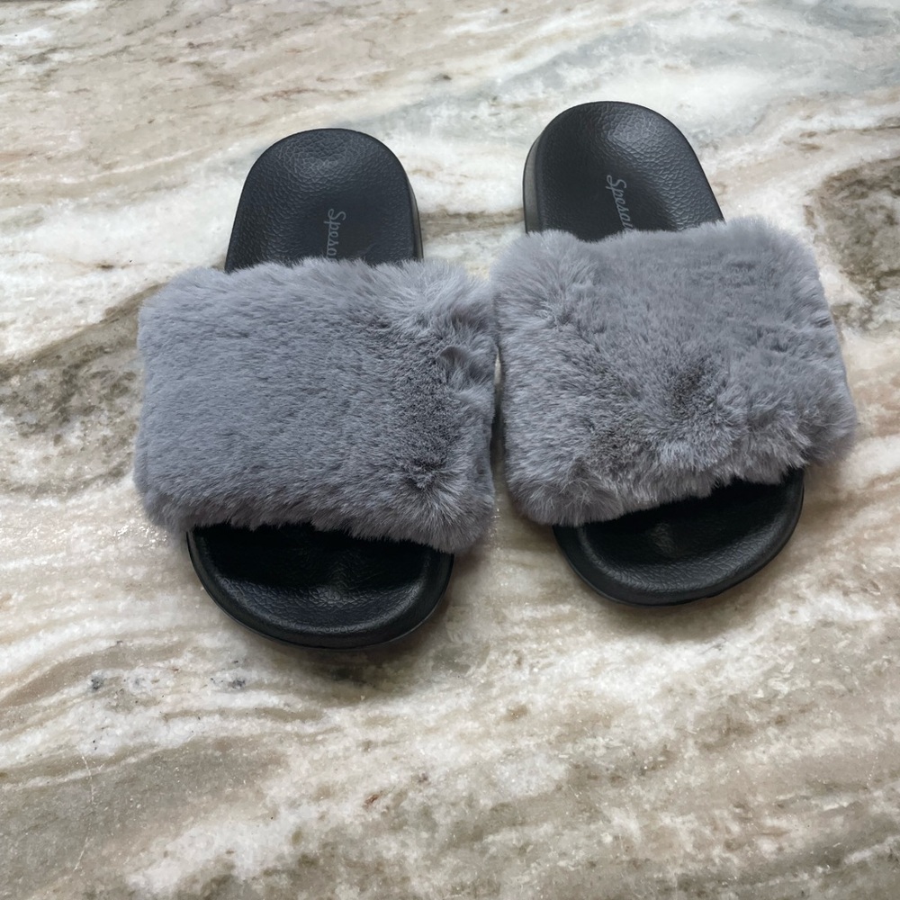 Spesoul Sandal Sz 8